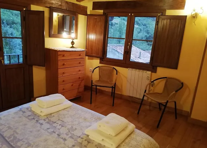 La Huerta De Potes בית כפרי Cabezón de Liébana